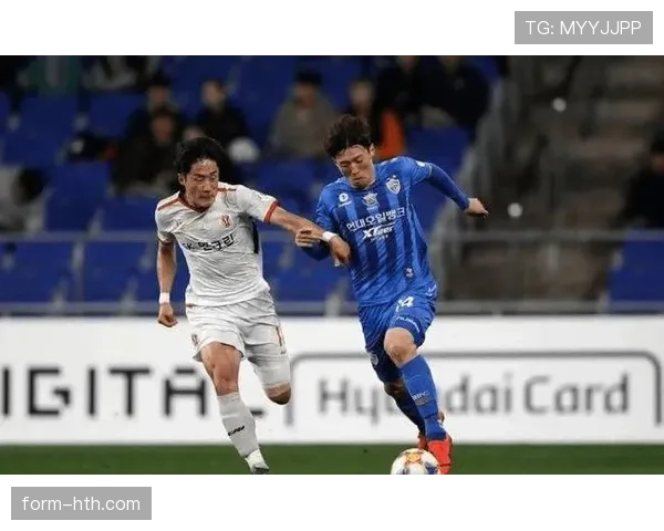 维特斯防线表现稳健，球队防守体系再获肯定