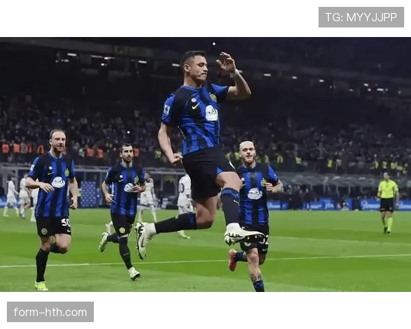 莫利纳精准交叉传中建功，助球队取胜延续火热状态