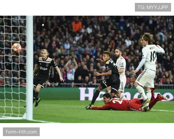 皇马进入新王朝阶段:当前赛季走势与竞争格局变化解析 皇马进入新王朝阶段:当前赛季走势与竞争格局变化解析