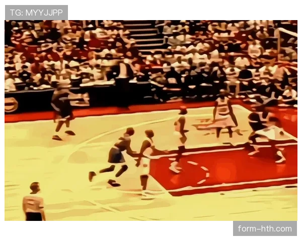 奥拉朱旺低位背打胜过奥尼尔重塑篮下得分结构